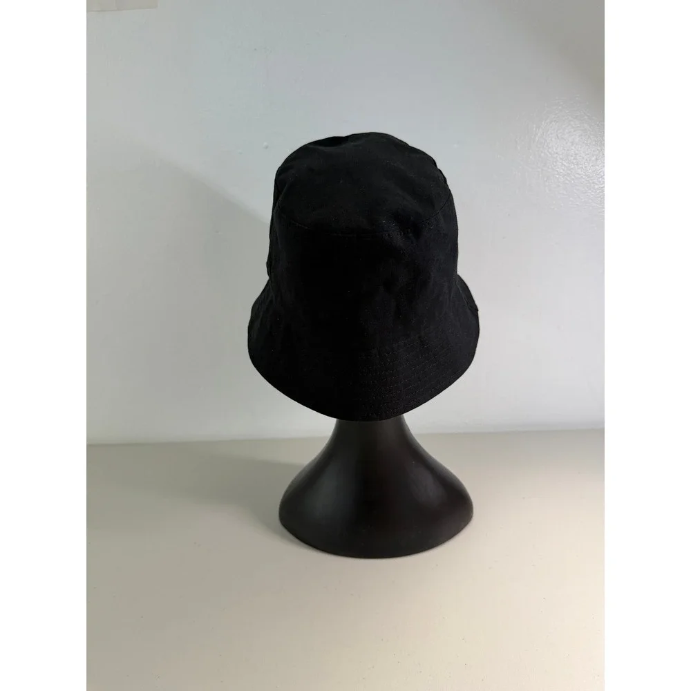 NWOT Vince Black Cotton Canvas Bucket Hat Logo Stud O/S Minimalist Sun‎ Vacation
